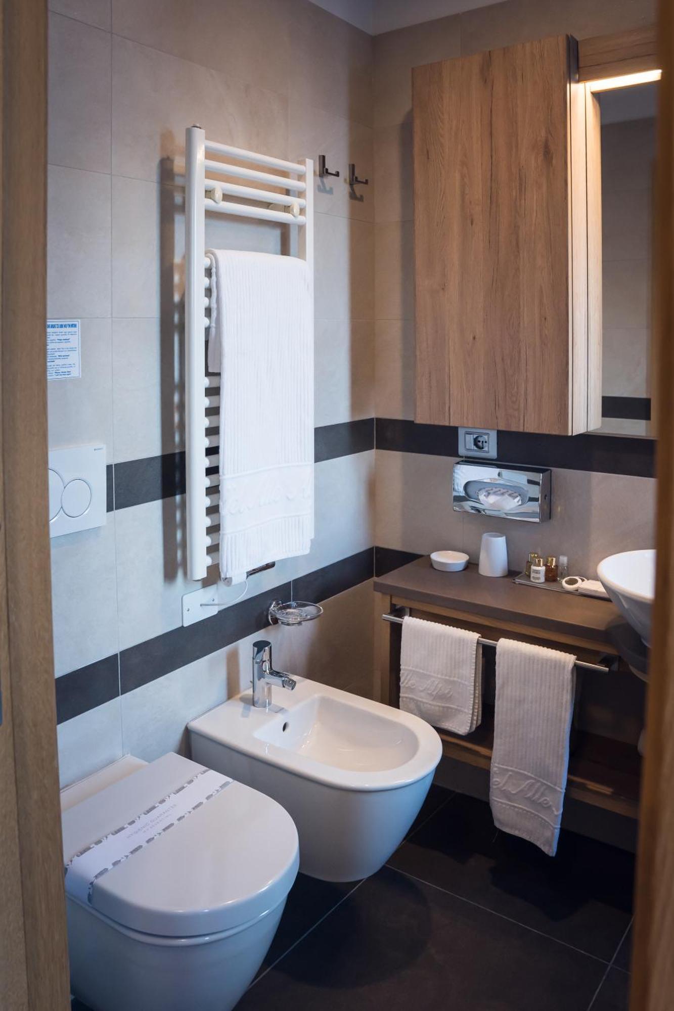 Hotel Alle Alpi Моена Екстер'єр фото