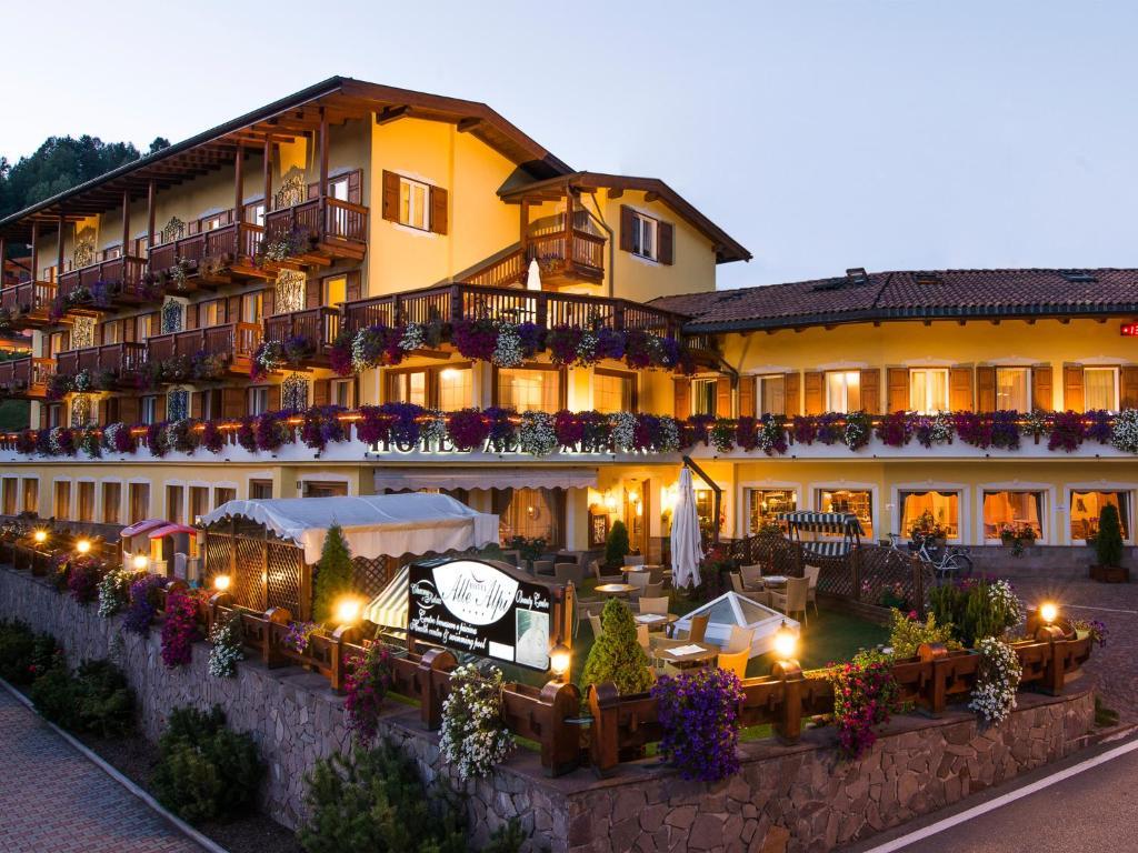 Hotel Alle Alpi Моена Екстер'єр фото